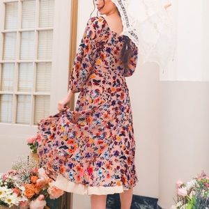 IvyCityCo sweetheart dress, sweetheart neckline, bell sleeves, fully Lined dress